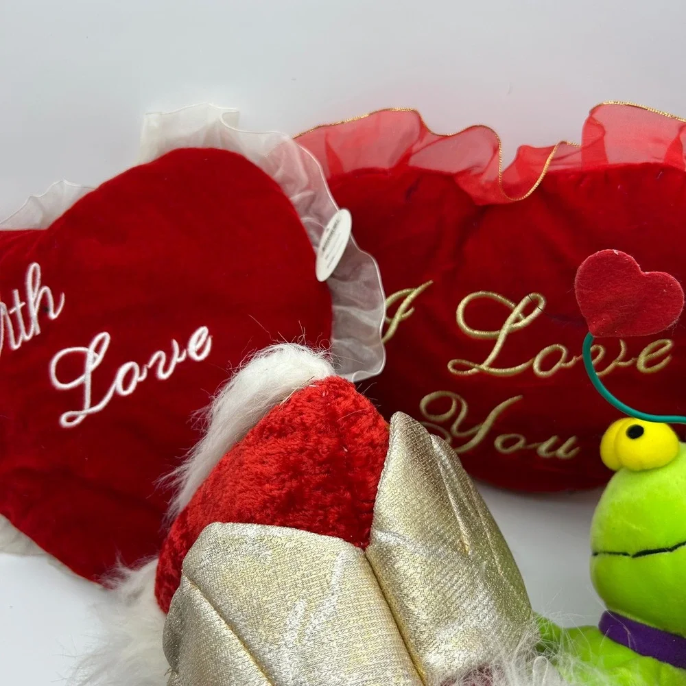 Vintage valentine 5‎ bundleMarty Alien Plush Toy Your This World Stuffed animal